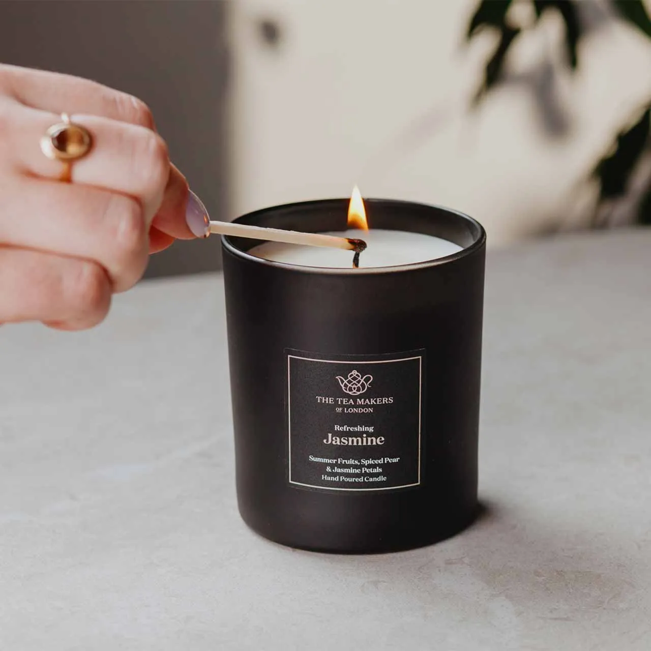 Refreshing Jasmine Candle